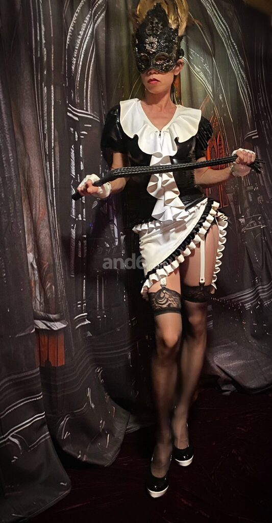 TS Mistress Narami – Bern photo 1