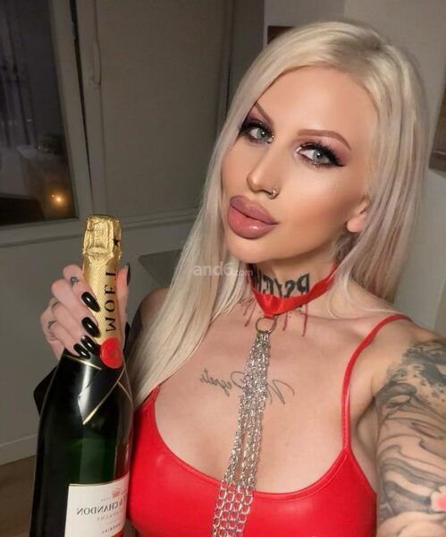 Nicole