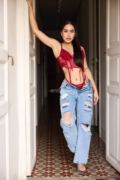 Bella