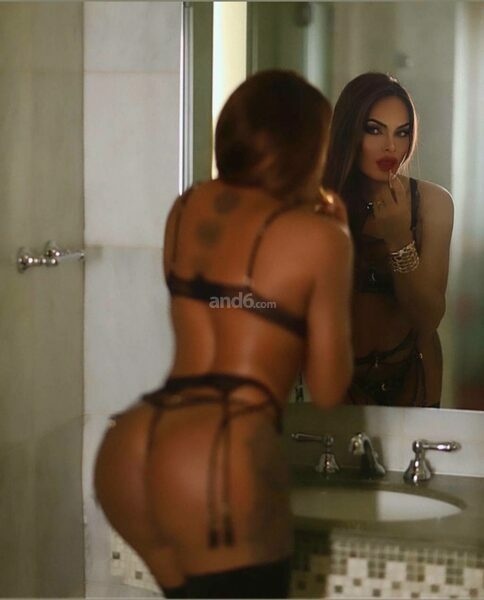 TS KEYLA DIOR HOT