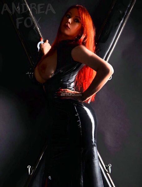 TS BIZARRLADY ANDREA FOX