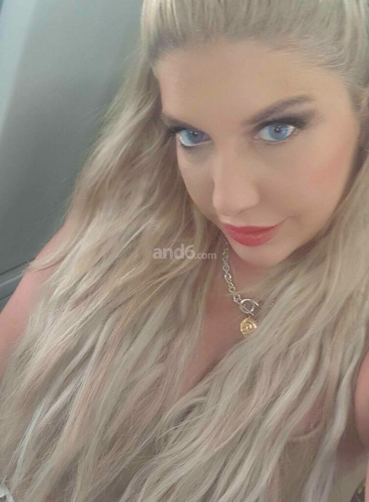 Vanessa CH – Lachen photo 4