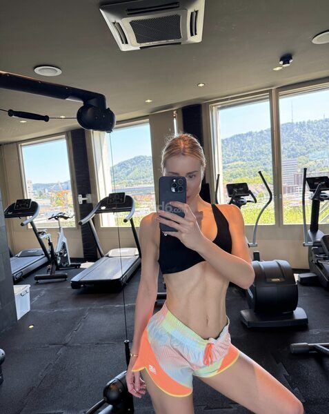 NIKI