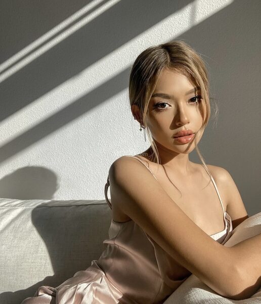 Mia