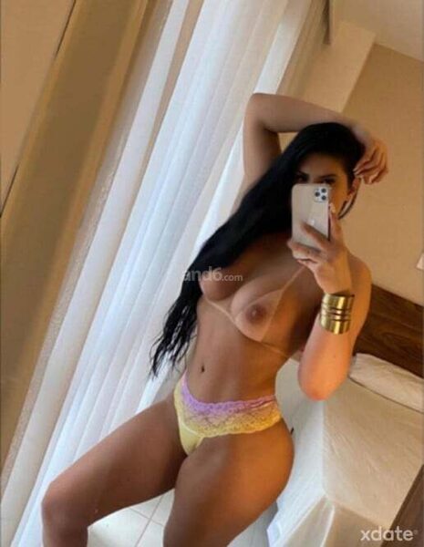 Lara tantrisch Allein