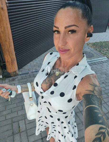 Amira