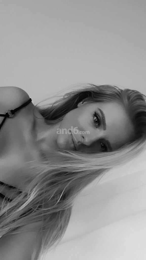 Adriana – Zürich photo 1